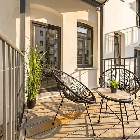 A1 Ruhiges 3-zimmer-studio Mit Balkon Halle (Saale)